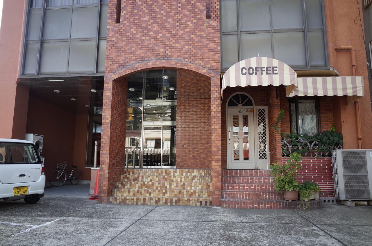 Business Hotel Kudo Нобеока Экстерьер фото